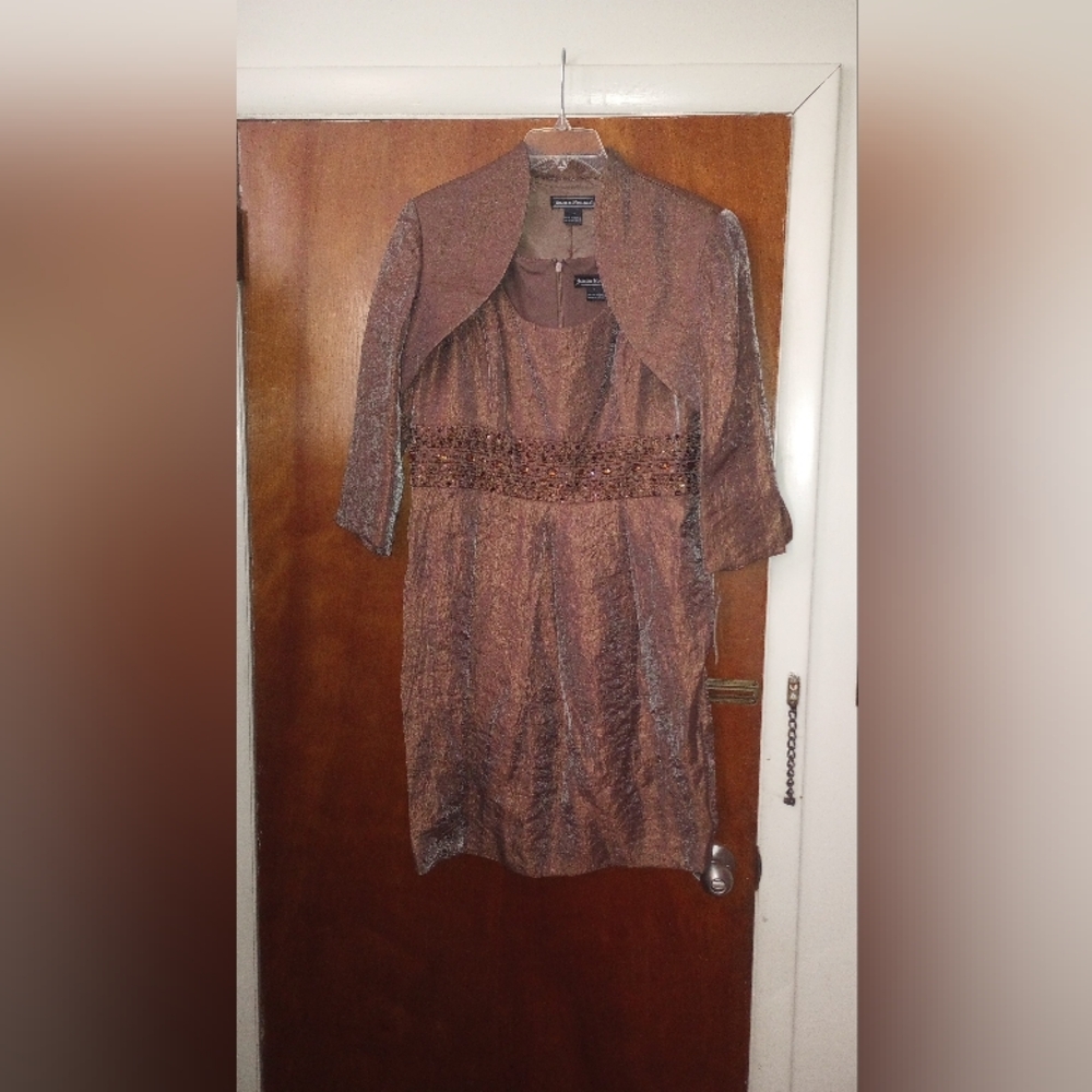 Jessica Howard  Sequins, Gems Beaded Formal Dress & Jacket size 14